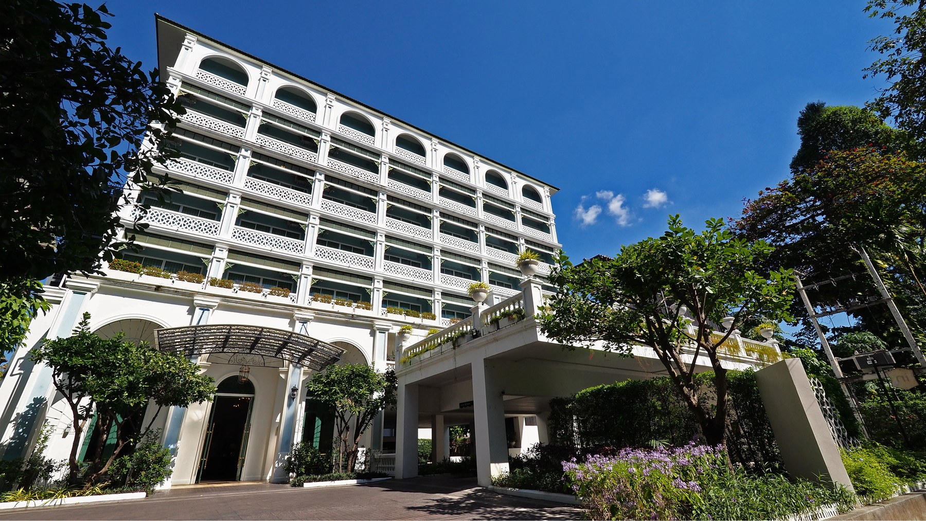 sabai sabai chiangmai hotel