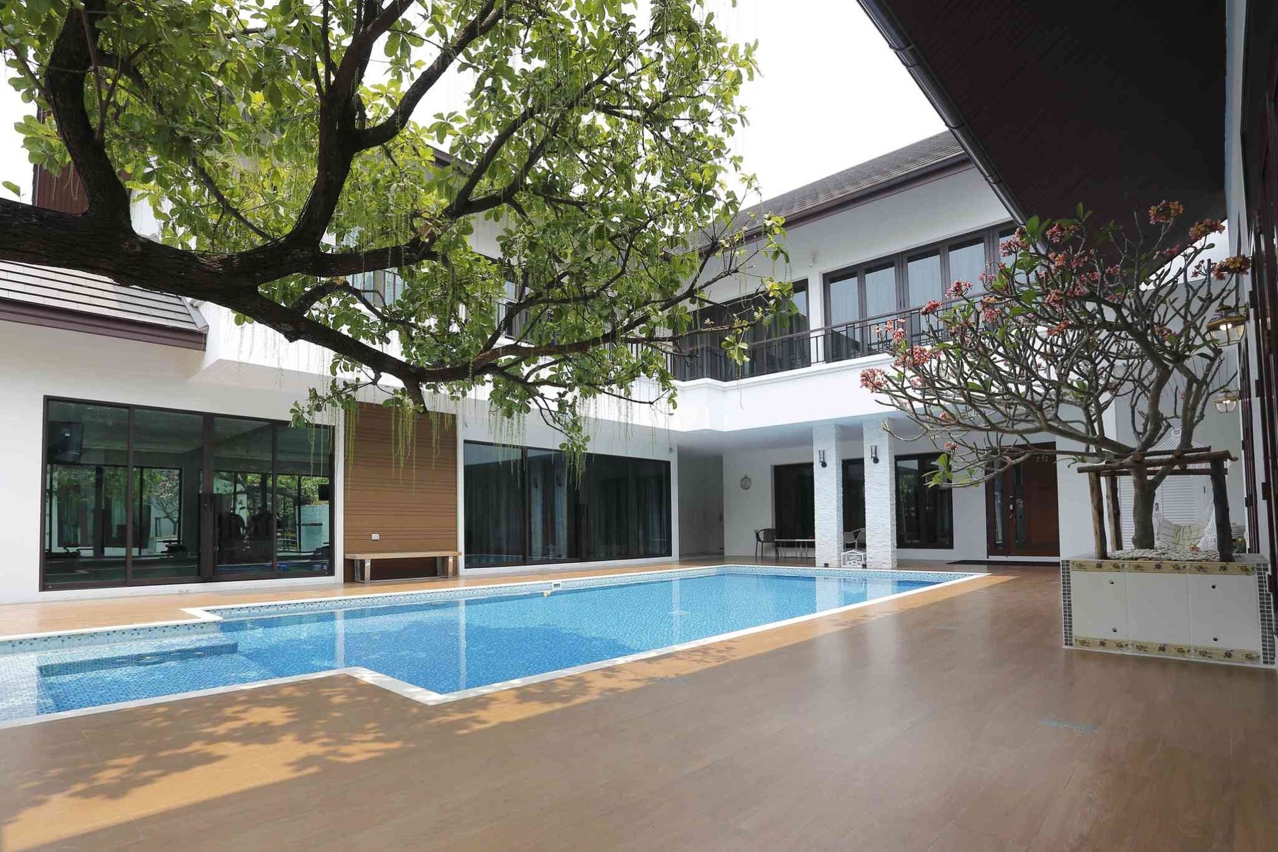 บ้านพักอาศัย 10